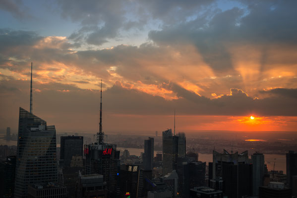 Sunset über Manhattan und New Jersey - Sicht vom Rockefeller Center