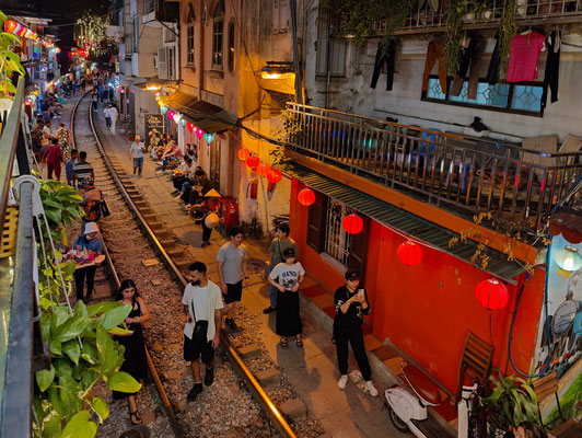 Hanoi - Train Street
