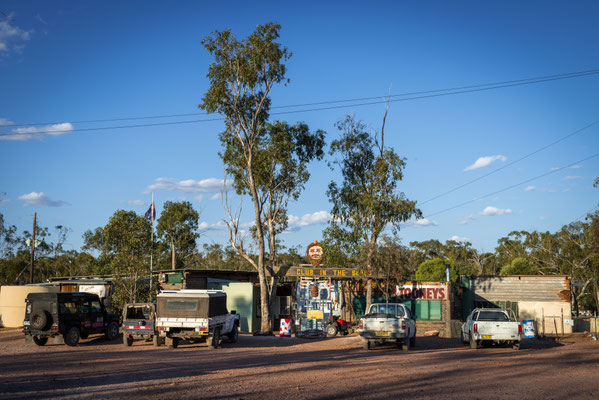Grawin - Club in the Scrub