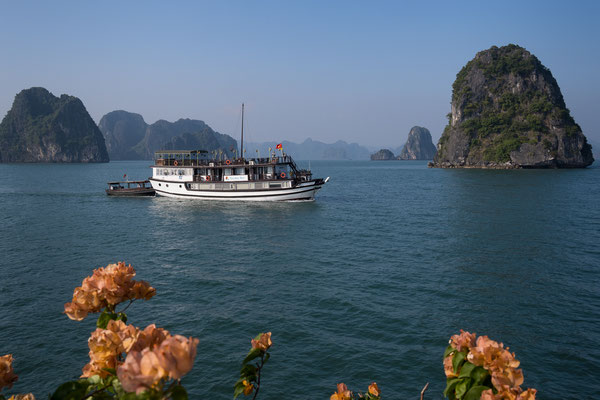 Halong und Bai Tu Long Bay Cruise - die Junke