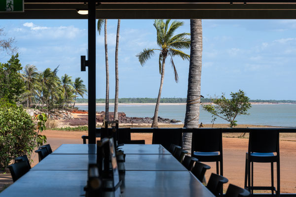 Dundee Beach, Top End - Sunset Tavern