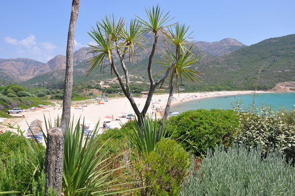 2010 - Camping 'Plage d'Arone', der Strand, Sicht vom Restaurant