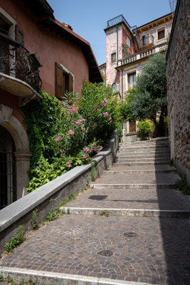 Aufstieg zum Castel San Pietro