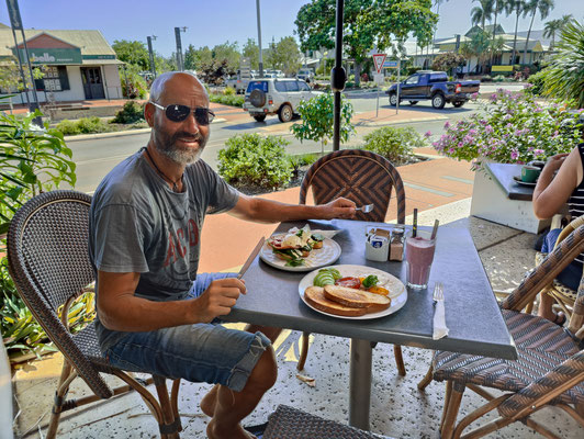 Broome - Frühstück im Dragonfly Cafe