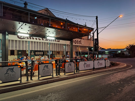 Tattersalls Pub, Winton - Sunset