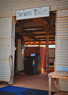 Pender Bay, Dampier Peninsula - der Campground 'Pender Bay Escape' - Sanitärgebäude