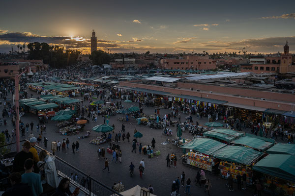 Marrakesch - Sunset im Cafe de France mit Aussicht auf den Djemaa El Fna