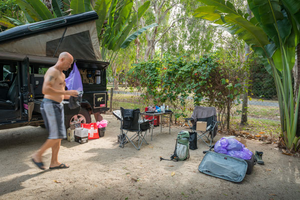 Tropic Breeze Caravan Park - packen... :-(