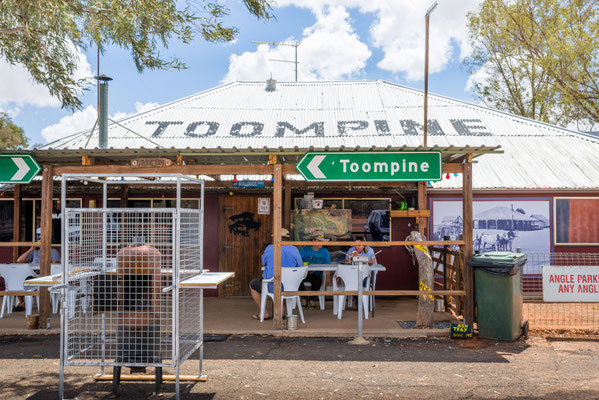 Auf dem Weg nach Duck Creek/Sheep Creek - Toompine Pub