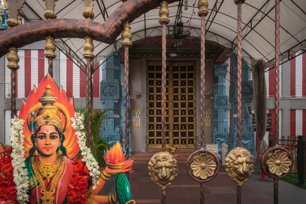 Little India - Sri Srinivasa Perumal Temple 