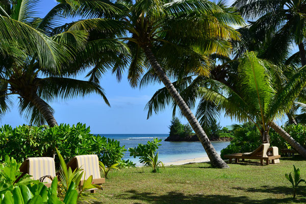 vor dem Beach-Chalet