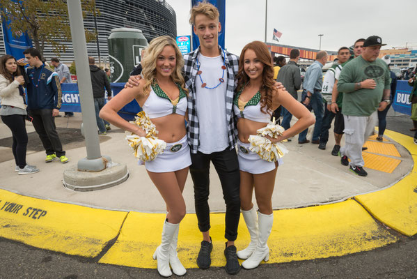 beim Metlife Stadium, New Jersey - Cheerleader