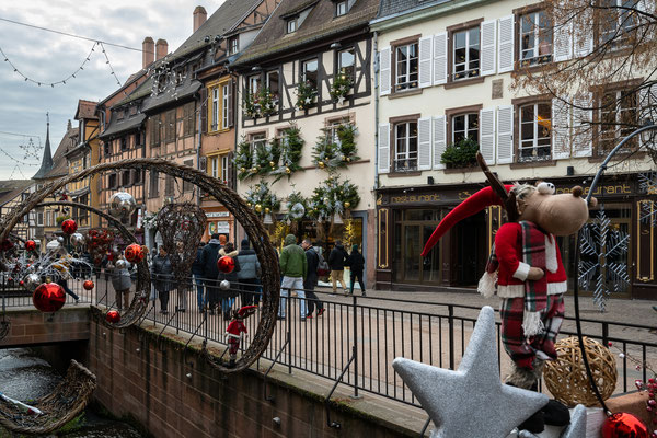 Altstadt von Colmar, Rue de l'Eglise - weihnachtlich