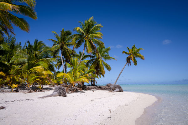 Aitutaki Lagoon - One Foot Island