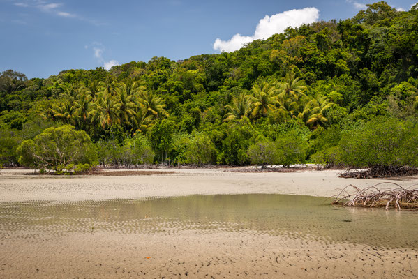 moremilu-Beach