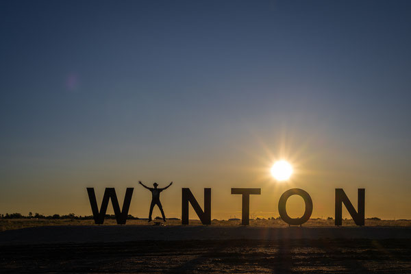Sunset beim Winton Sign