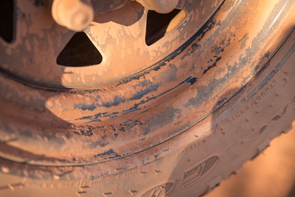 Dust!