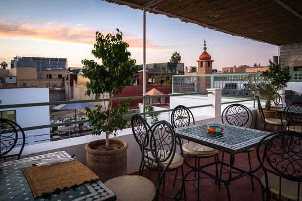 Marrakesch - Riad Trésor - Frühstück auf der Dachterrasse