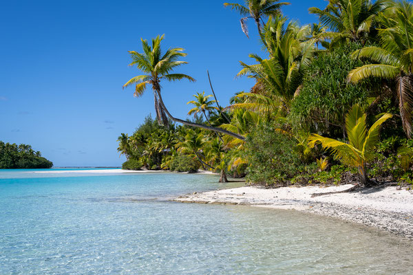 Aitutaki Lagoon - One Foot Island
