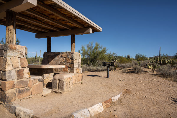 Saguaro National Park West - Signal Hill Picnic Area