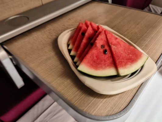 bendessen und Frühstück im First Class Schlafwagen der thailändischen Staatsbahn.