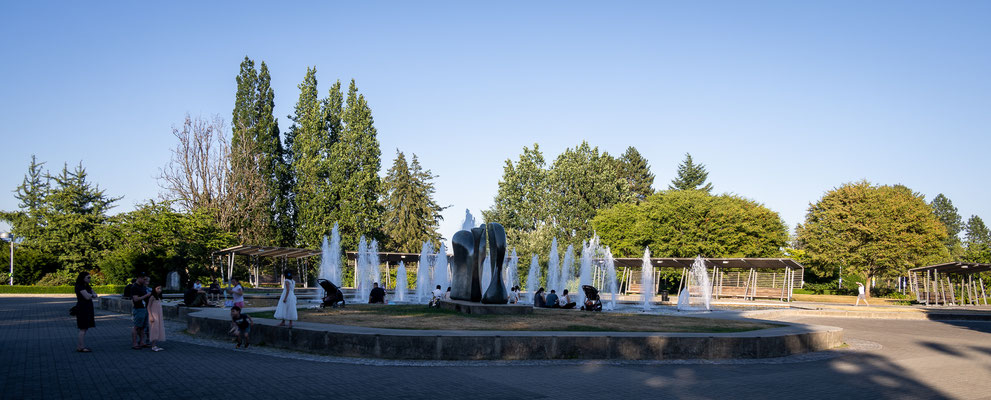 Queen Elizabeth Park - Dancing Waters Fountain