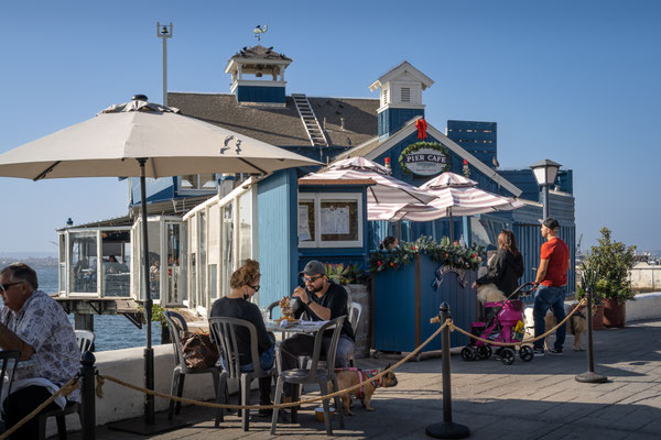 Seaport Village, San Diego - San Diego Pier Café