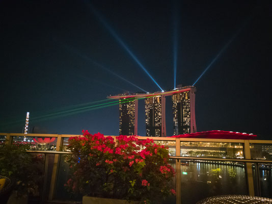 Lantern Rooftop-Bar (Fullerton Hotel)