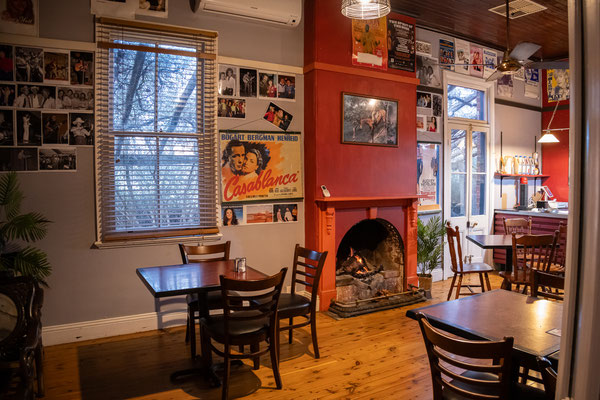 Tumblong Tavern, Tumblong