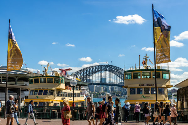 Circular Quay mit Ferry Terminal