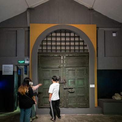 Hanoi - Hoa Lo Gefängnis - Eingang zum 'Maison Centrale'