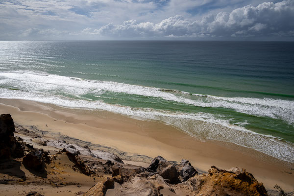 Carlo Sand Blow, Rainbow Beach
