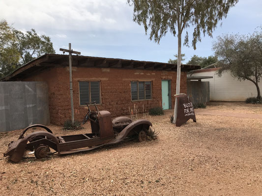 Lightning Ridge