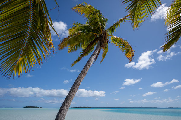 Aitutaki Lagoon - One Foot Island
