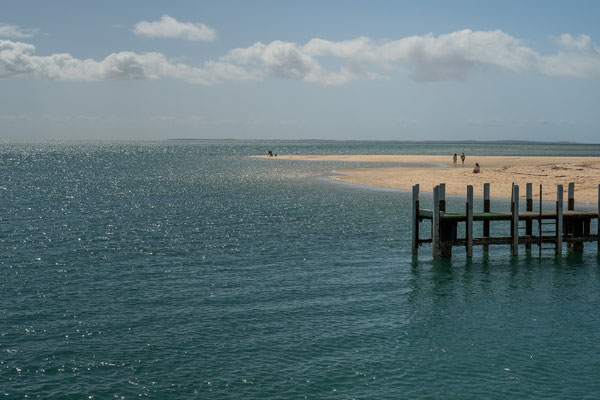 Monkey Mia, Shark Bay - der Strand beim Monkey Mia Dolphin Resort