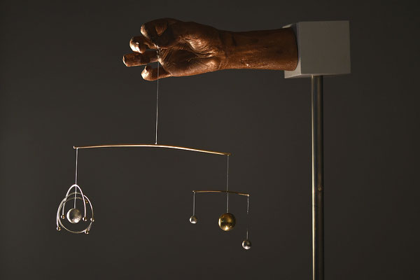 Tenuta – la mano visibile