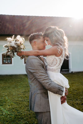 Brautpaarshooting zum Sonnenuntergang