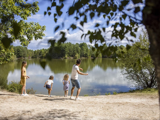 (c) Center Parcs