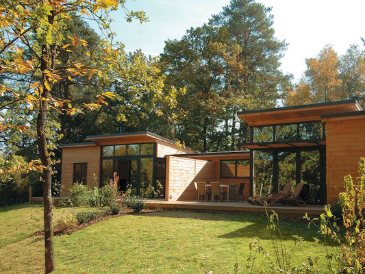 (c) Center Parcs