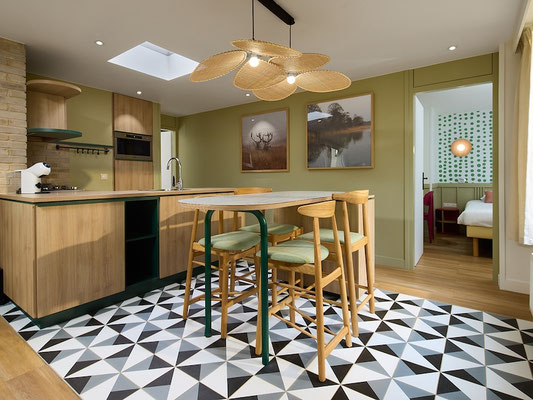 (c) Center Parcs