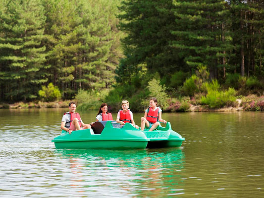 (c) Center Parcs