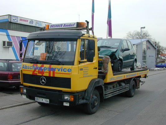 db Brenner Karosserie & Lack Bondorf - Abschleppwagen