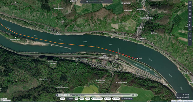 WILLI liegt beim Hafen «Am Hunt» in Sankt Goar-Fellen vor Anker (© MarineTraffic)