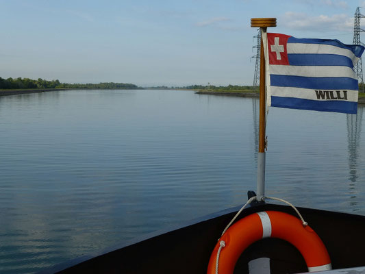 Oberwasser der Schleuse Fessenheim (Grand Canal d'Alsace) 29.05.2014 07:38 © p-m