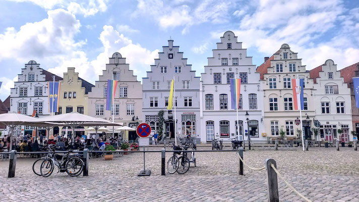 Marktplatz mit Kopfsteinpflaster
