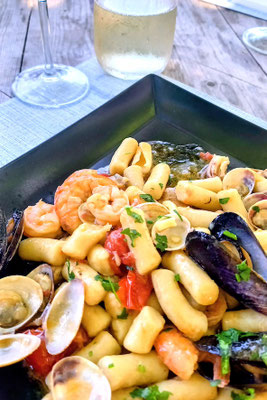 Gnocchi mal anders geformt, mit Meeresfrüchten 