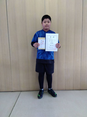 R7 春季小学生男子シングルス　優勝