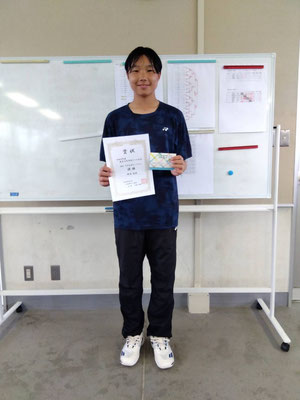 R8 春季中学生男子シングルス　優勝