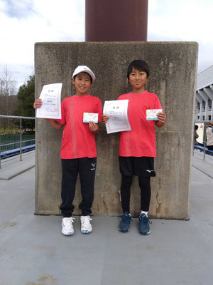 R8 中学生男子ダブルス　第２位