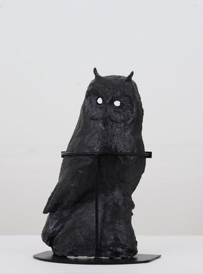 untitled (dark), 2020, ceramic enamel and painted iron, 40x28x17.5 cm